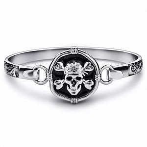 Hook Bracelet with Pirate Skull Clasp in Sterling Silver and Jet Black Enamel.